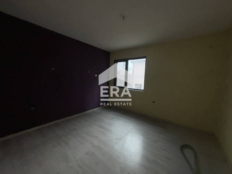 Продава се Тристаен апартамент в Хасково, Център - 84 кв.м за 1124 €/кв.м - Снимка #1