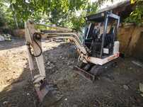 Vând mini excavator bobcat 220