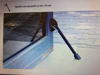 Opritor picior exterior,din metal, pentru fixare poarta sau usa