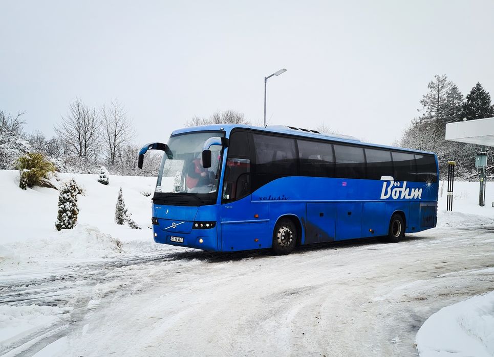 Inchiriem autocar / autocare / microbuze pentru transport persoane