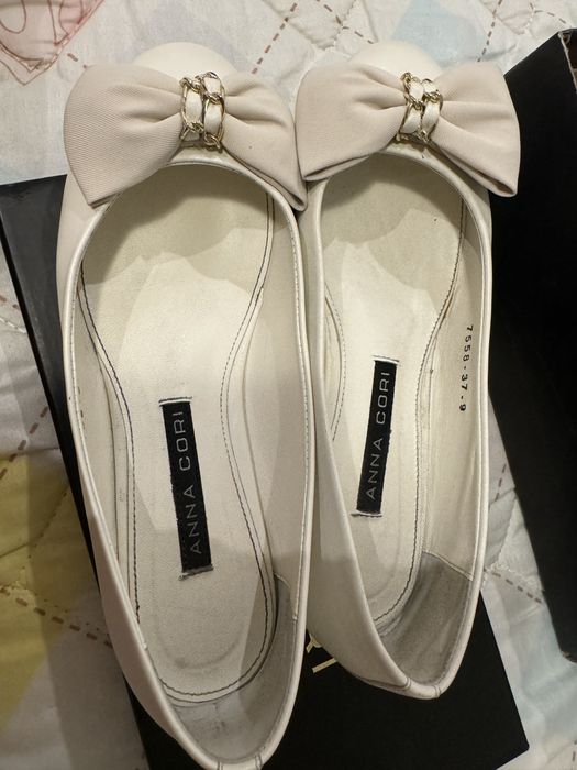 Balerini albi din piele - Anna Cori