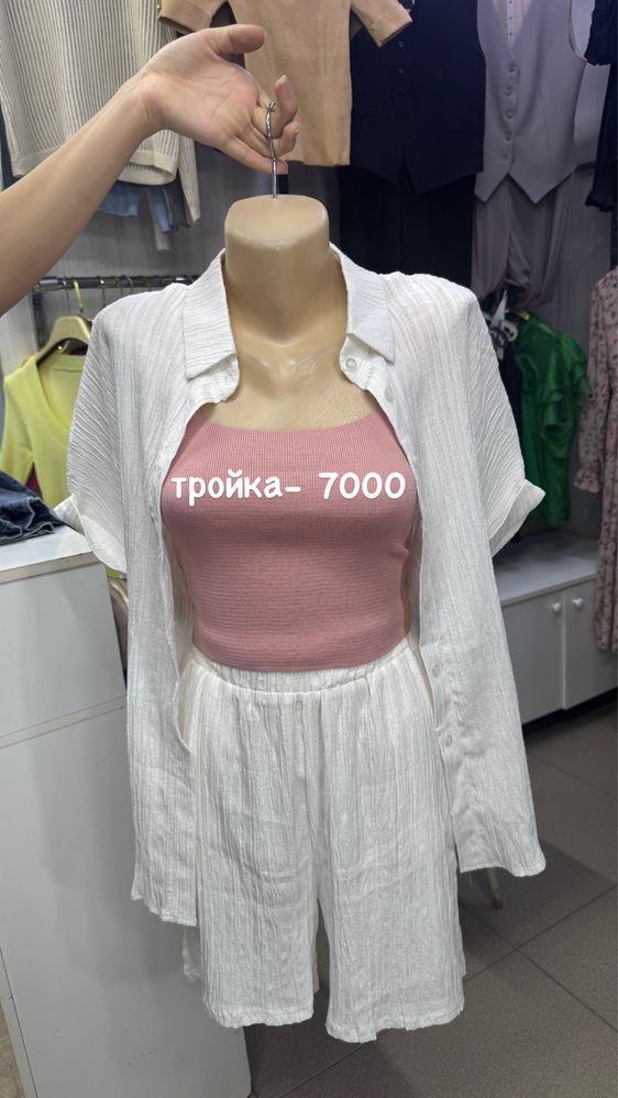 Платья по своей цене 50%