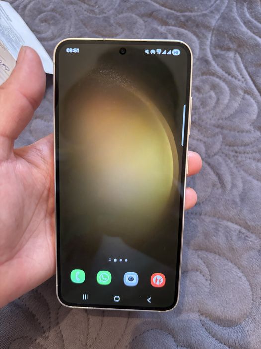Продам самсунг s23 128gb
