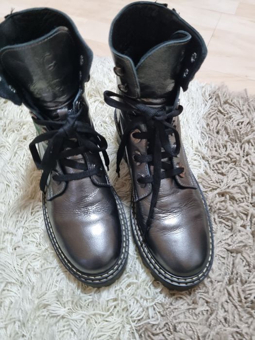 Bocanci dama marime 39, argintiu