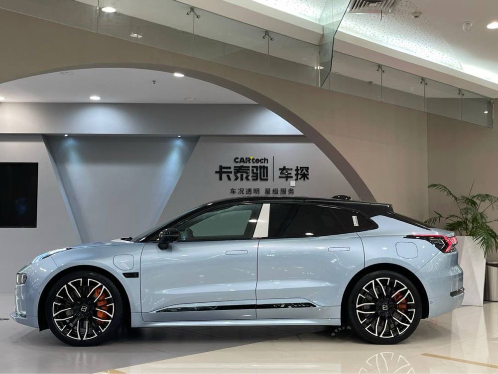 Zeekr 001 YOU Z Sport