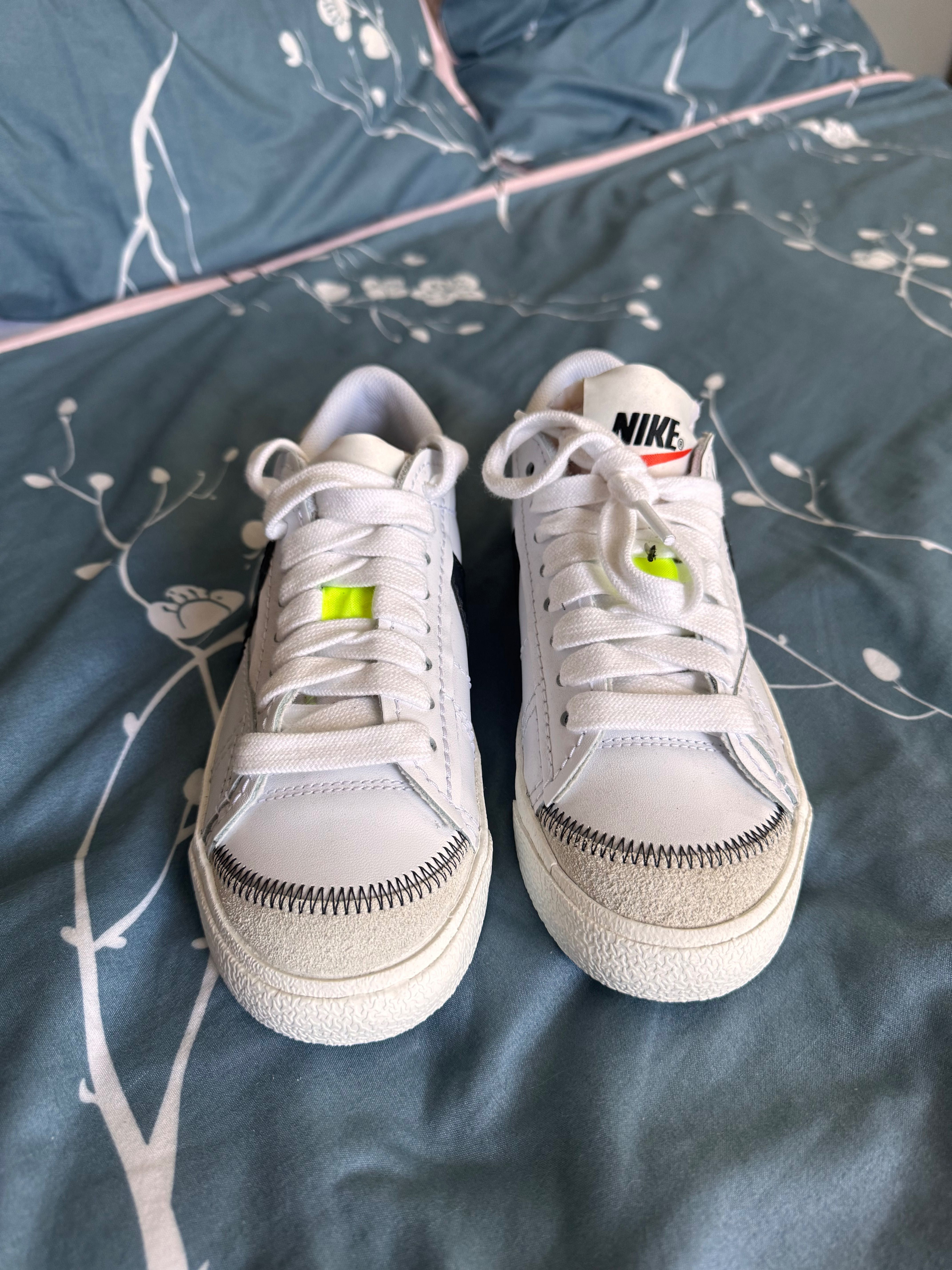 2 чифта маратонки Nike
