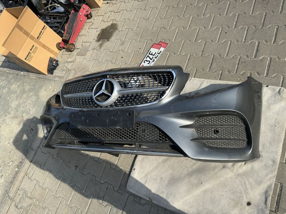 Оригинална предна броня за Mercedes W213 W238 AMG