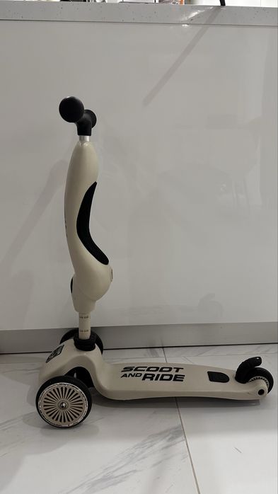 Scoot and Ride тротинетка