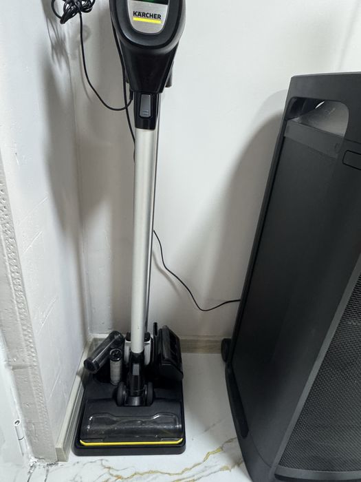 Прахосмукачка Karcher VC7 signature line