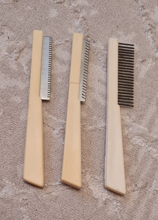 Продам расчески для собак и кошек.