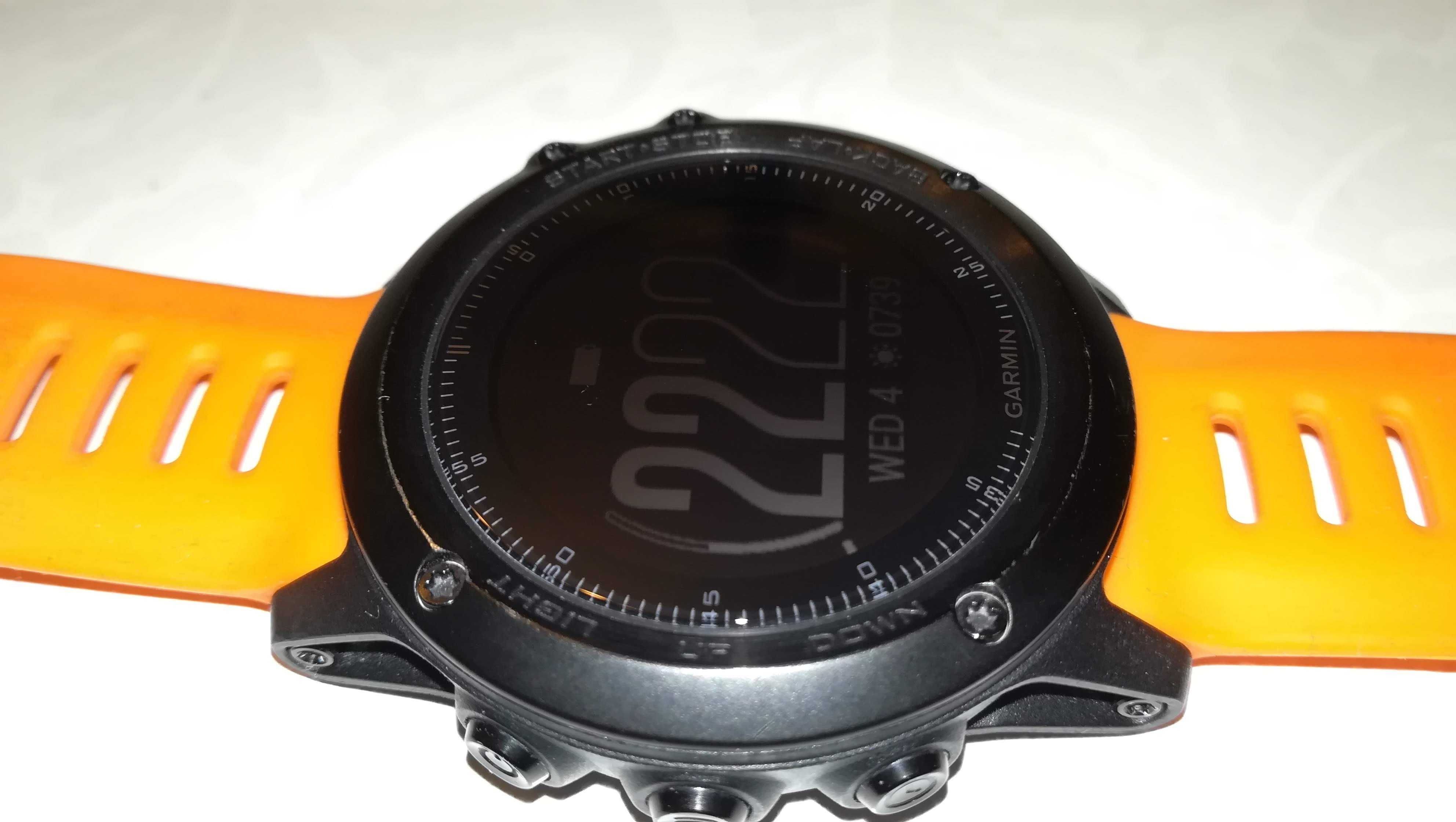 Часовник Garmin Fenix 3HR Sapphire