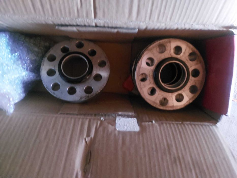 Distantiere audi a6 4f