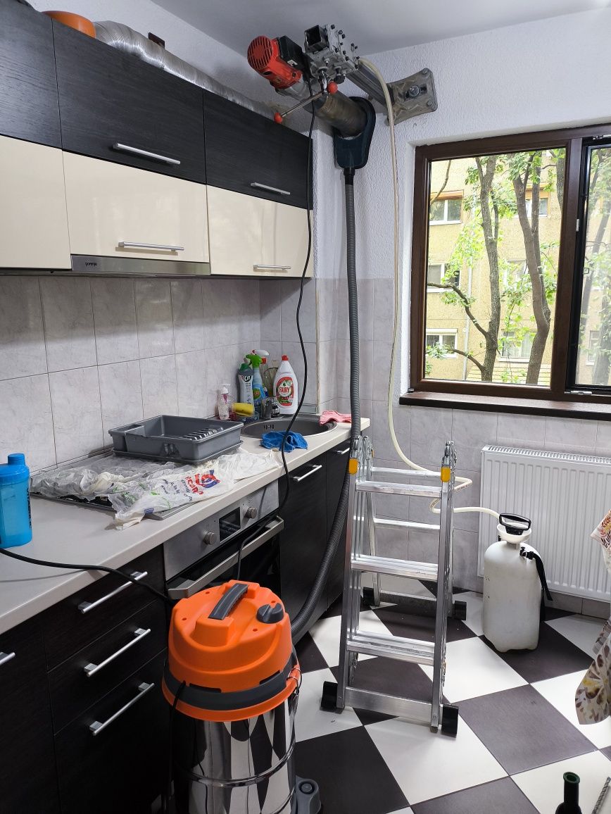 CAROTĂRI DIAMANTATE ! GĂURI pentru Hote Centrale Ventilație AC, etc..!