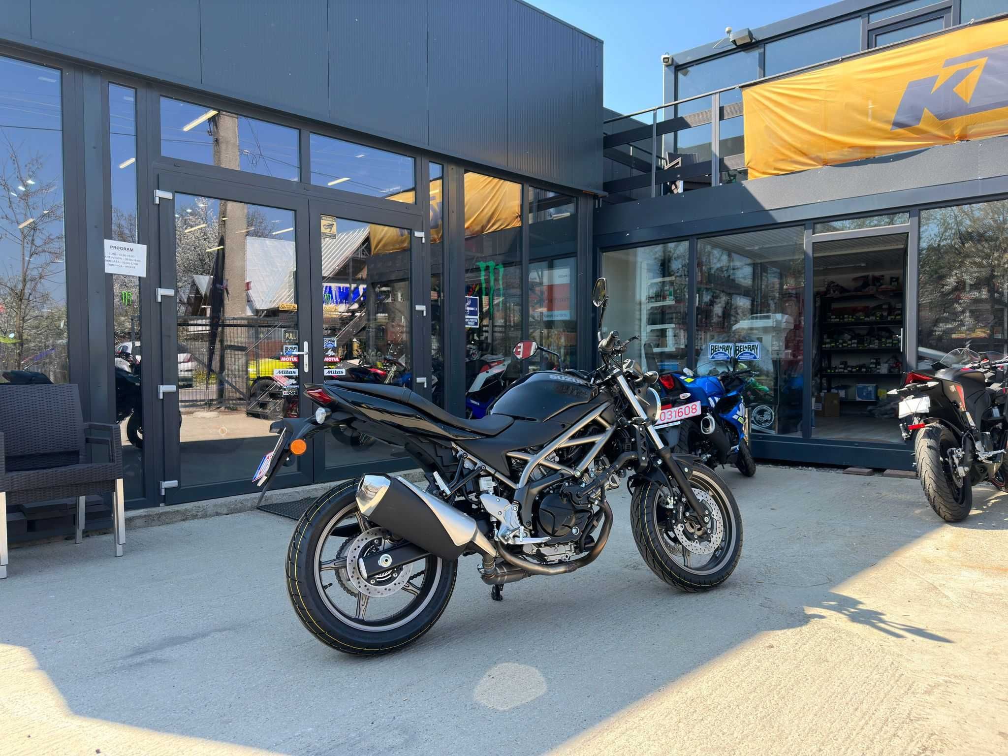 Suzuki SV 650 M4 -nou 0km, garantie 4 ani - prin EST BIKE Campina