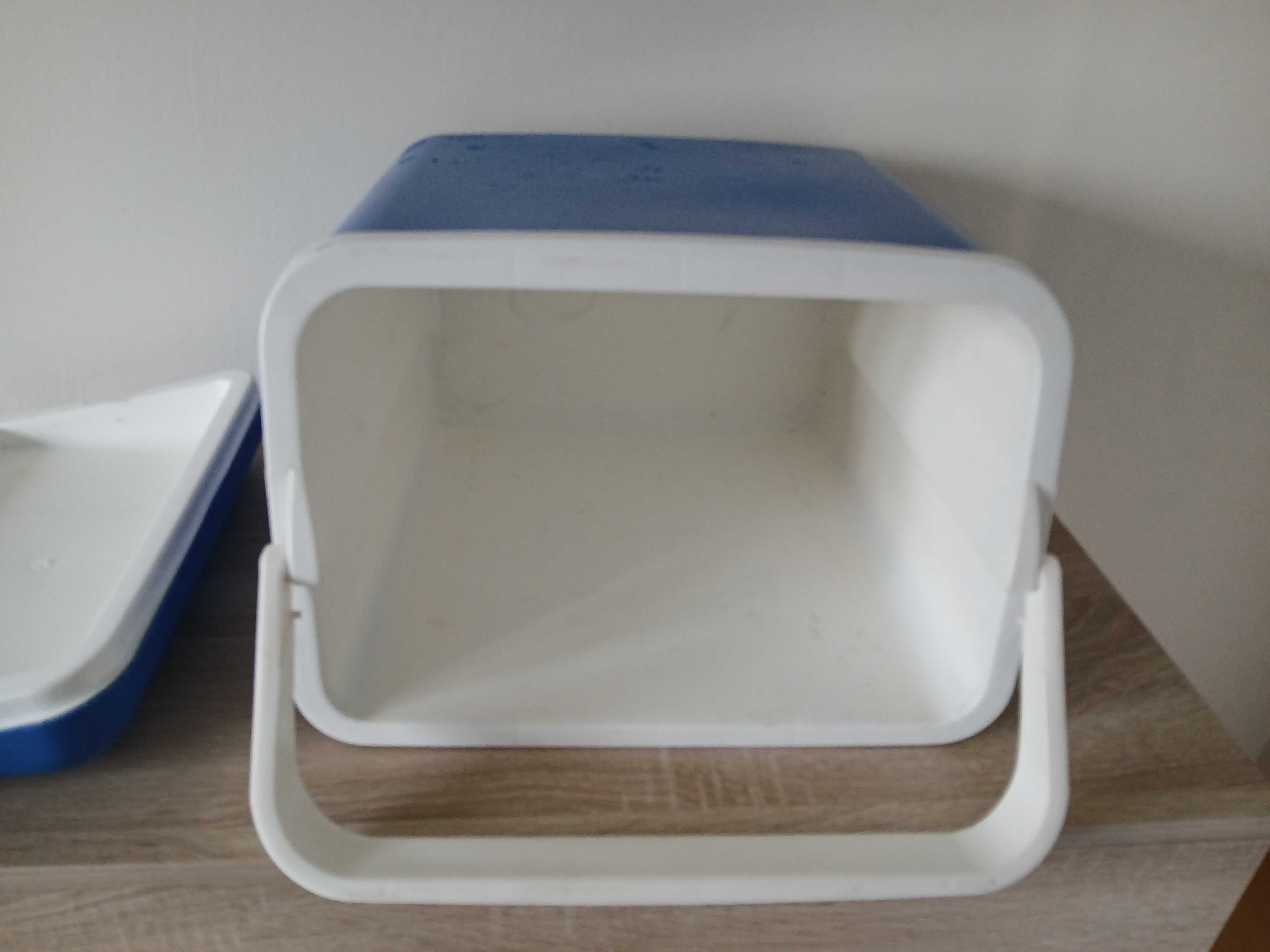Практична хладилна кутия за съхранение 25литра