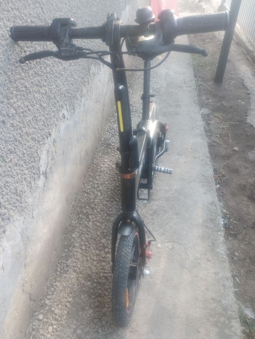 Vand bicicleta electrica
