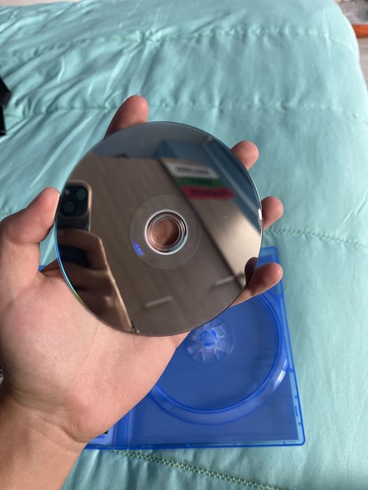 Продавам call of duty black ops cold war