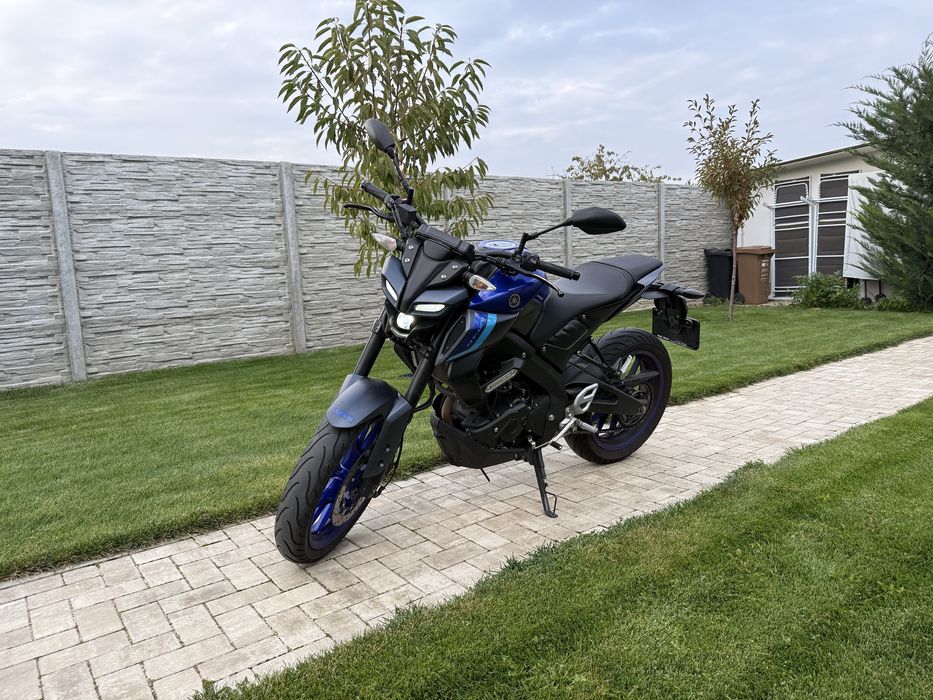 Vind motocicleta Yamaha MT 125 an fabricatie 2023 , km 22000