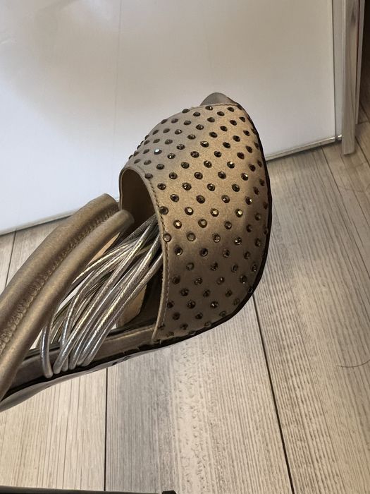 Pantofi John Richmond