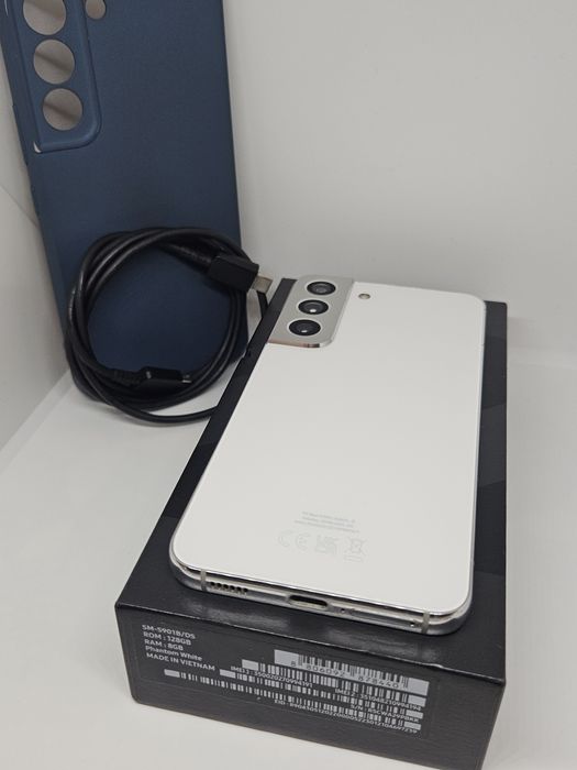 Samsung Galaxy S22 128Gb/8Ram White