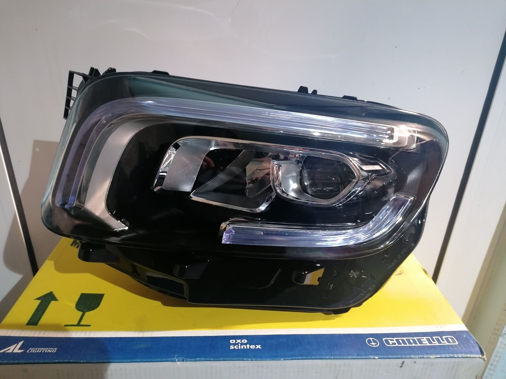 Фар Фарове за Mercedes GLB W 247 / Мерцедес ГЛБ Х 247 HELLA LED.