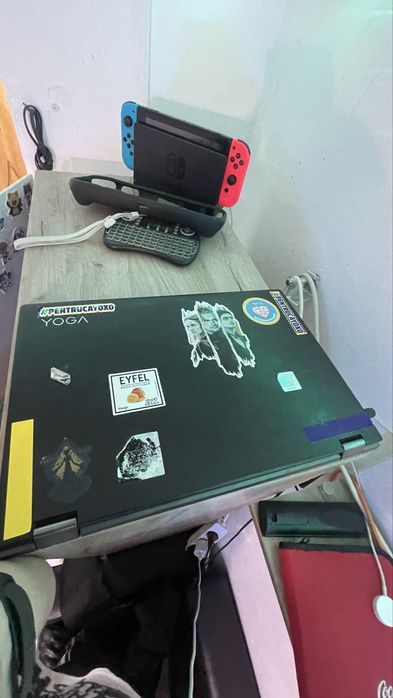 Lenovo Yoga 530 i7 FHD 8GB RAM 256GB SSD