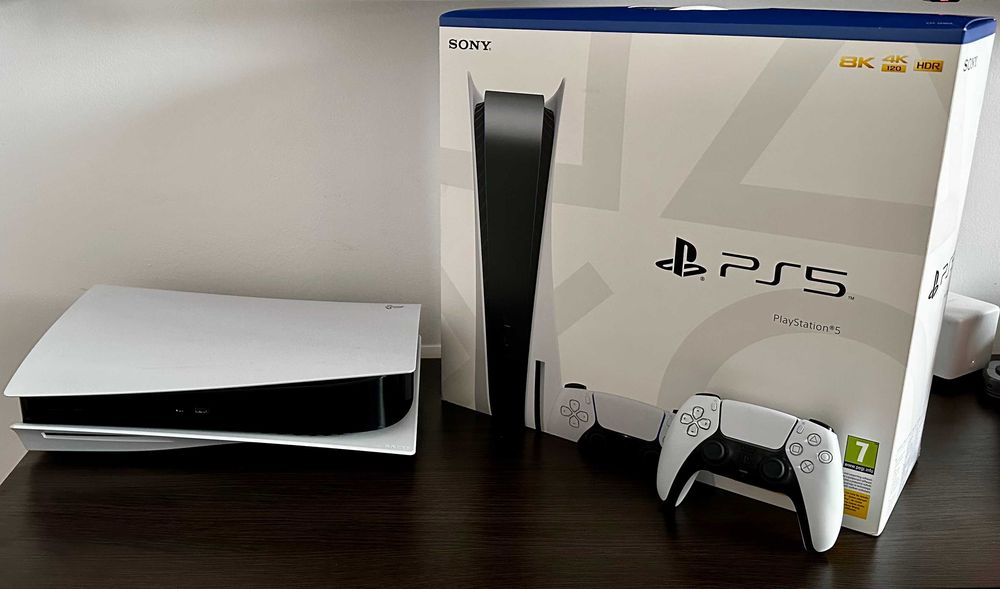 Playstation 5 /PS5 phat model varianta cu disc + garantie 15.11.2026