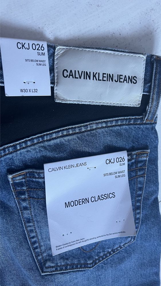 Мъжки дънки CALVIN KLEIN W30L32