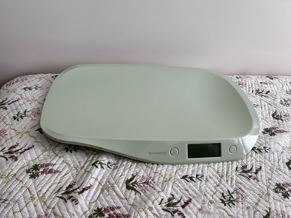 Бебешка везна Kikkaboo