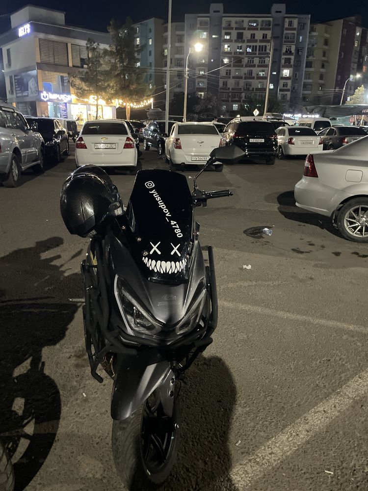 skuter tigir largo motors