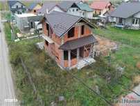 Casa noua la rosu de vanzare in Unirea Odobesti cu toate utilitatile