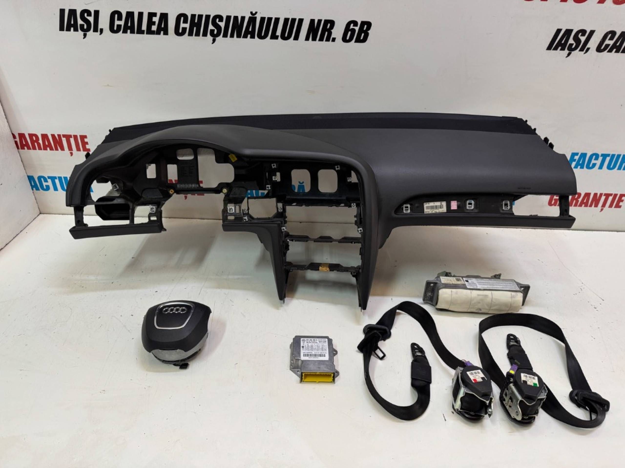 Kit Plansa panou bord Audi Centuri airbag-uri șofer pasager A6 C6 4F