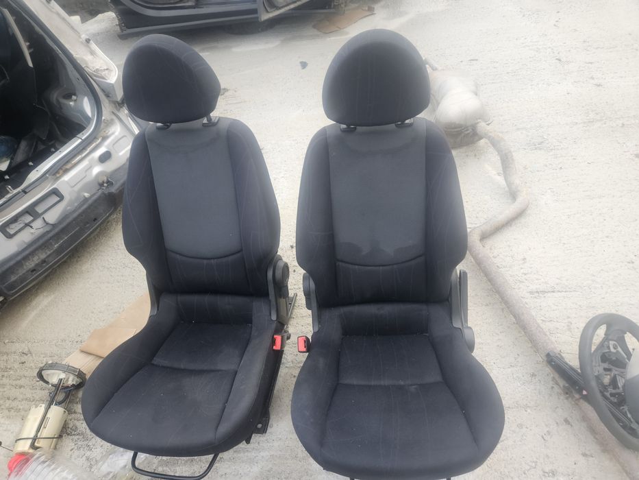 Scaune impecabile smart forfour