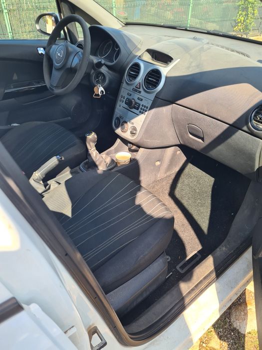 Opel Corsa, 2010, Ac, Servodirectie, geamuri fata electrice