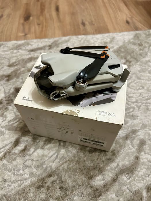 DJI MINI 3 с една батерия