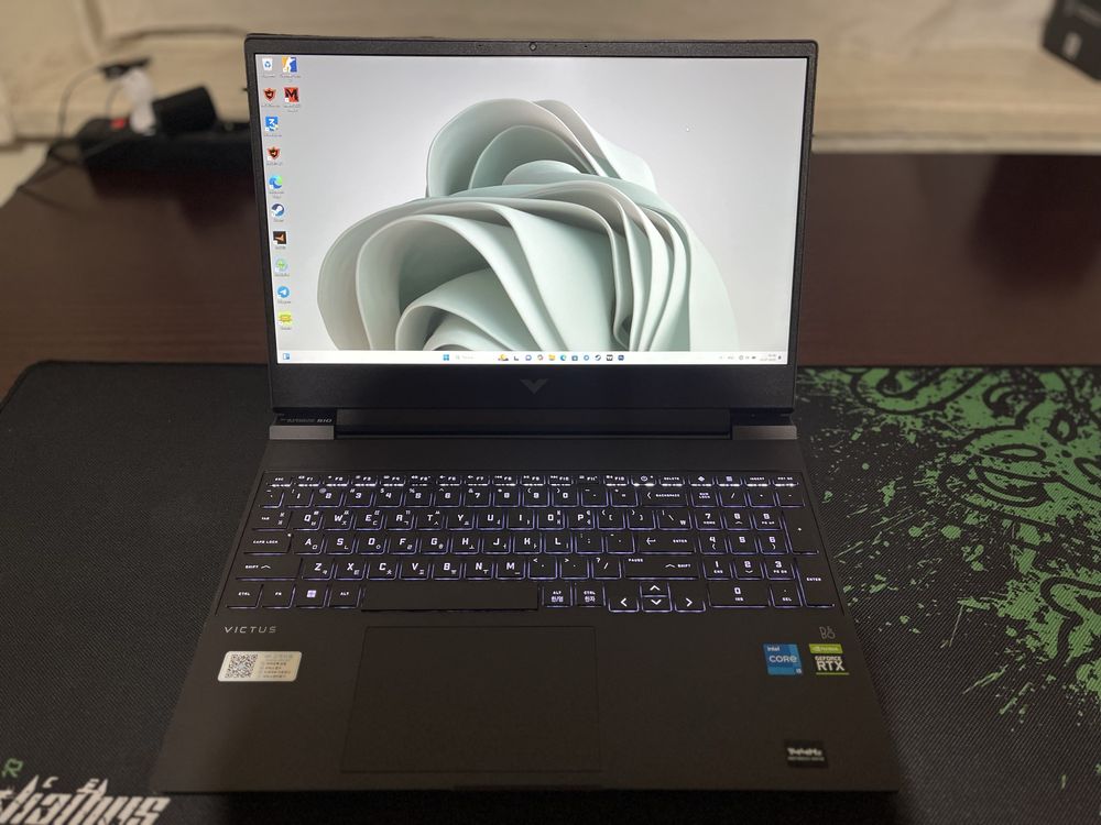 Hp victus 15 i5-12450h