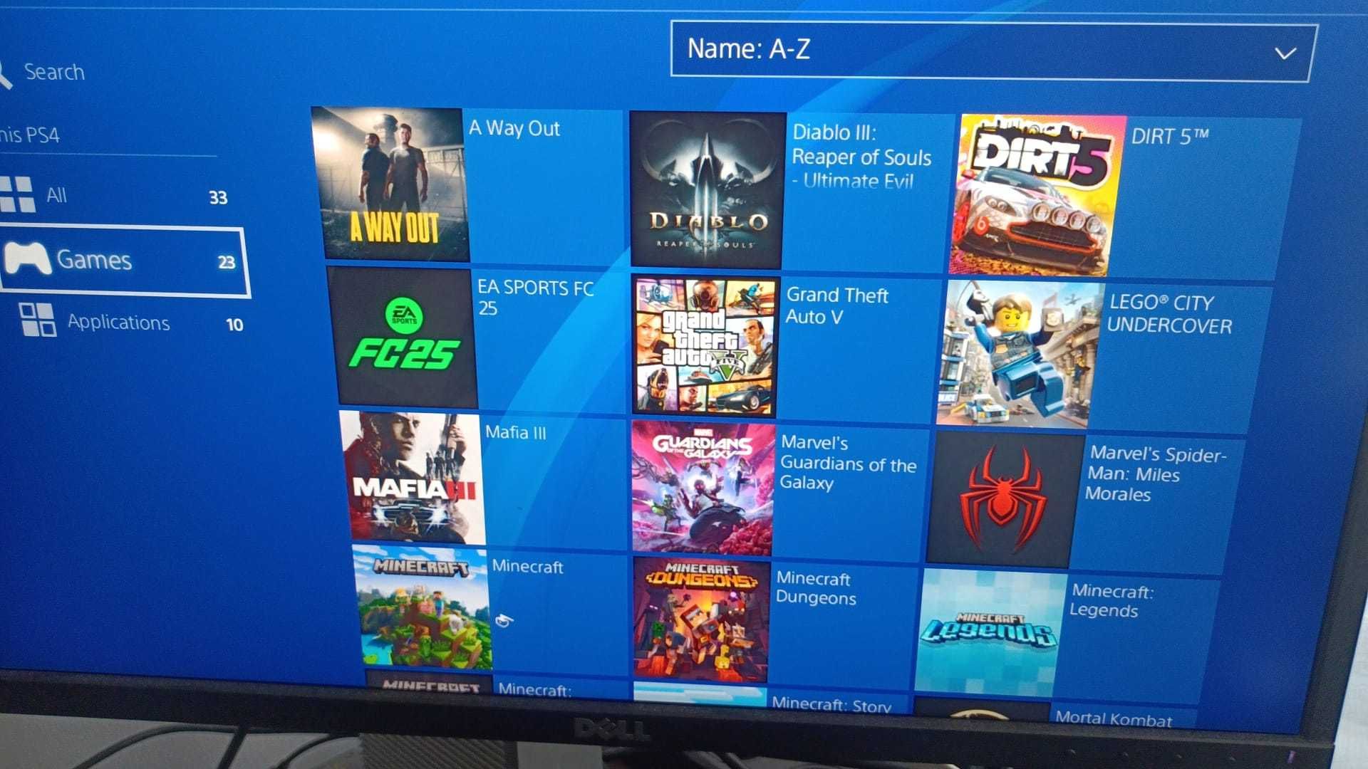 PS4 play station 4 Slim Modat 1 TB hdd , 20 jocuri instalate