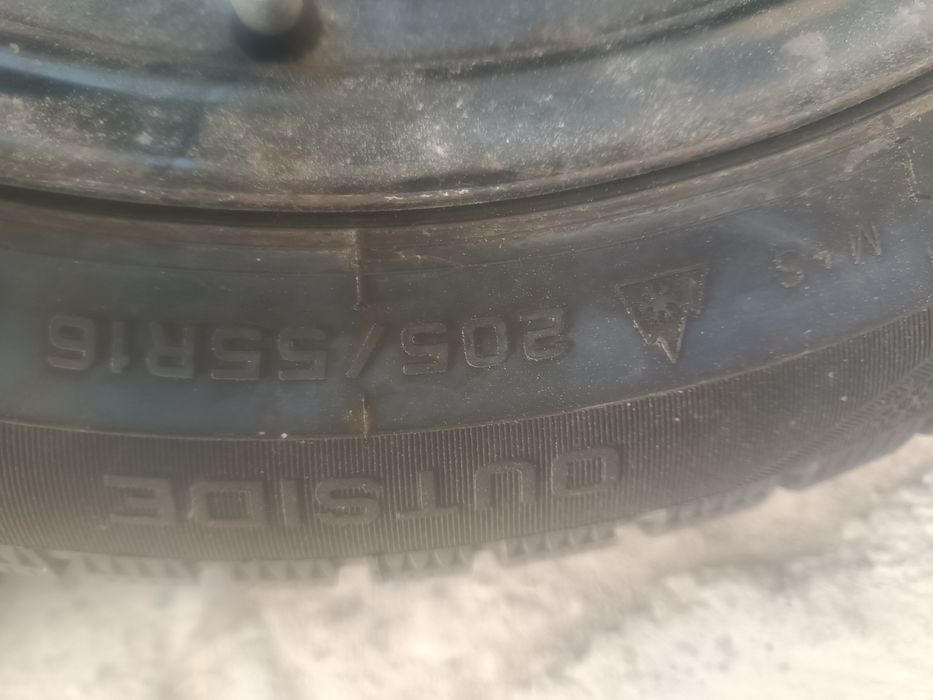 Зимние шины 205/55/16