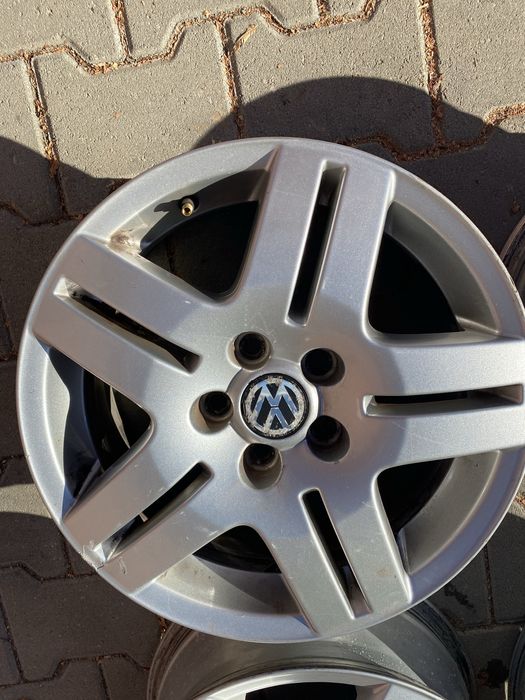 Jante origi  15 5 100 Golf 4 Bora Polo Skoda  Audi A3 TT Seat
