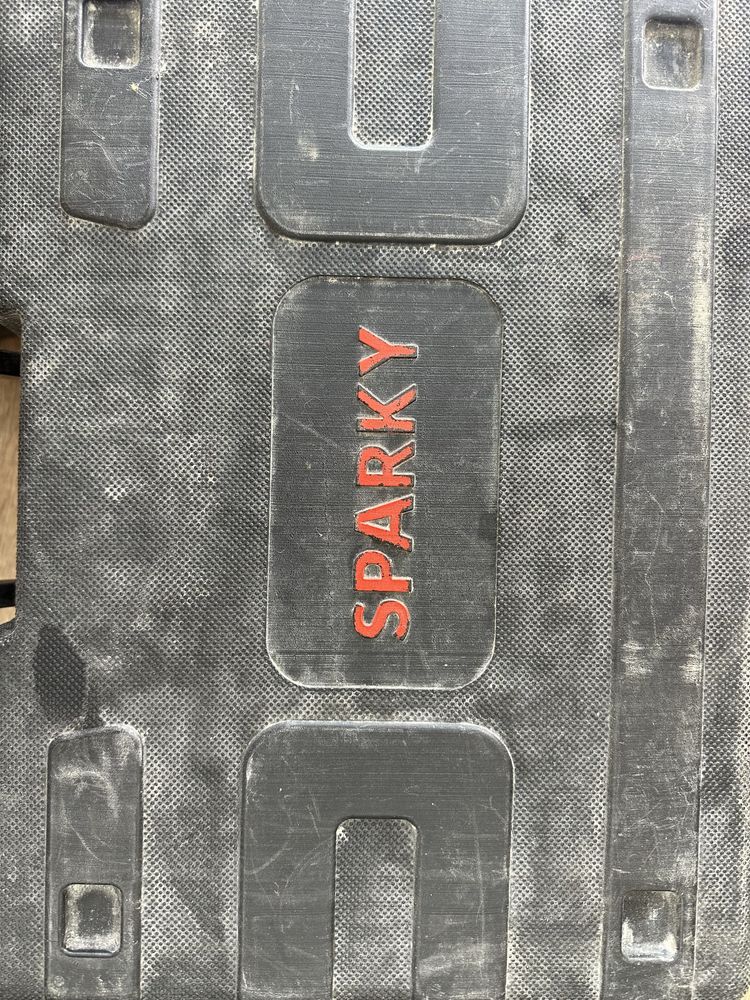Sparky bp330ce 900w