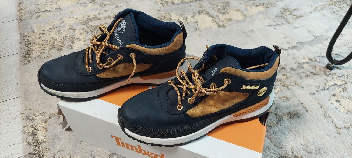 Чисто нови обувки  Timberland