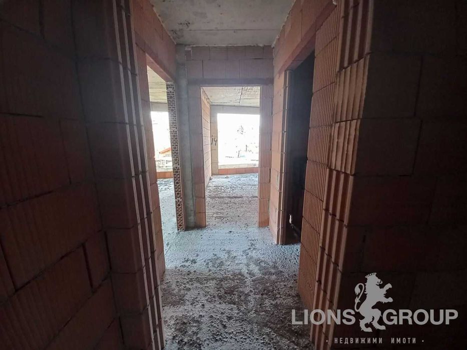 Продава се Двустаен апартамент в Варна, Левски - 67 кв.м за 1789 €/кв.м - Снимка #3