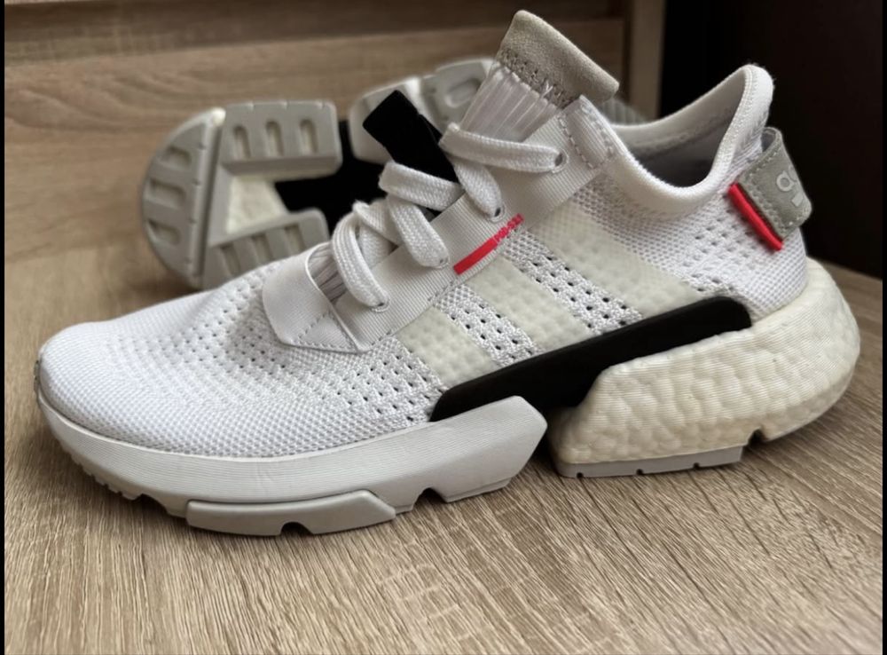 Спортни маратонки Adidas Pod-S3.1