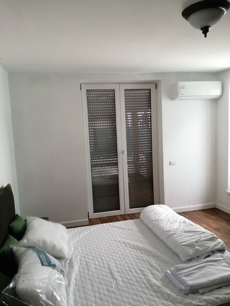 PF.Casa cu garaj 2cam cu curte,acces aut.,garaj,centru,Șirul Canonicil
