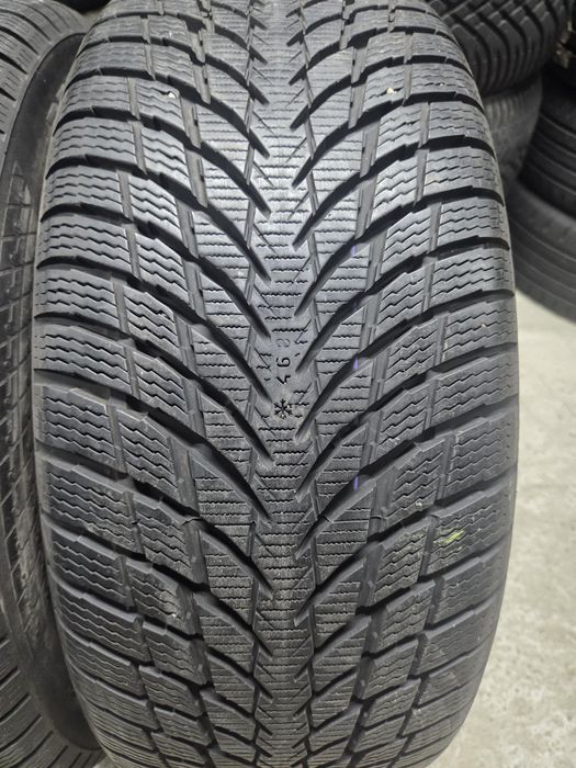 Set 2 anvelope SH iarna Nokian 225/50/17 Run Flat dot 2020.