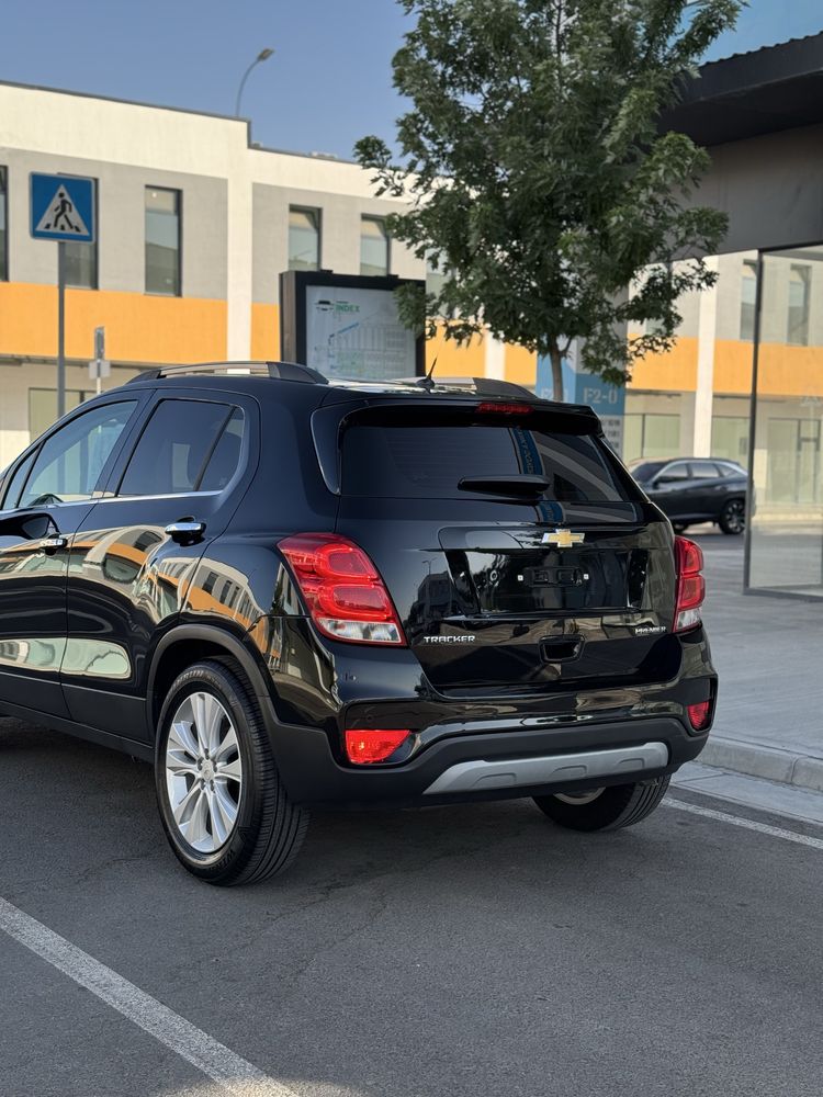Tracker 1 premier 2020