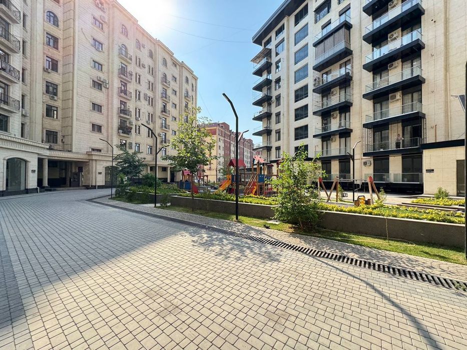 Продается 2х ком квартира в новостройке, ор-р: ул. Паркентская, 63м²