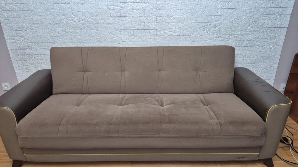 Продам диван Bellona