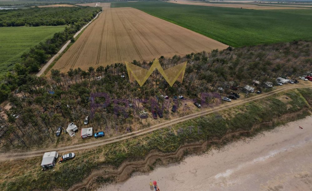 Продава се Парцел в с. Крапец, Област Добрич - 36455 кв.м за 53 €/кв.м - Снимка #4