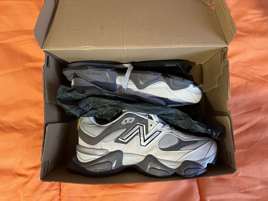 New Balance 9060 маратонки